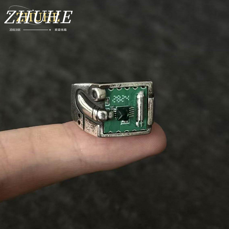 Tech Accessories Industry - Tech-inspirierter Ring mit PCB-Muster, Schmuckzubehör für